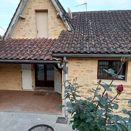 Maison T2 A 6 Minutes A Pied Du Centre De Sarlat Exterior foto